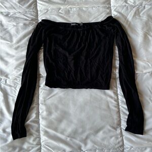 Boohoo - Off the shoulder crop top - Small